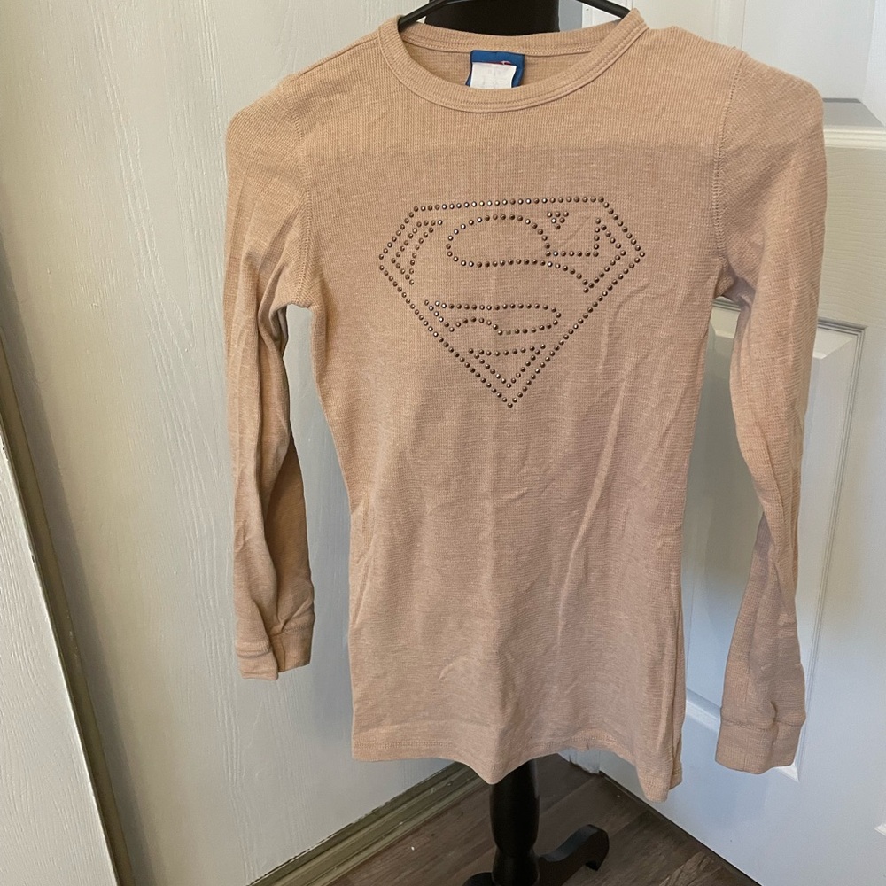 DC Comics Tan Long Sleeve Shirt with Studded Iconic Emblem Size M (7/9)